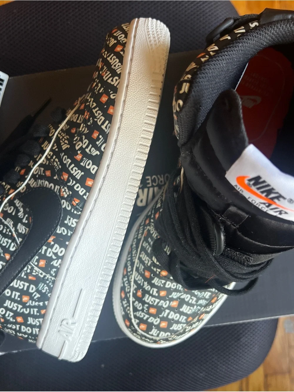 Nike Air Force 1 High Top Lace-Up Sneaker All-Over "Just Do It" Black/White - Picture 8 of 12